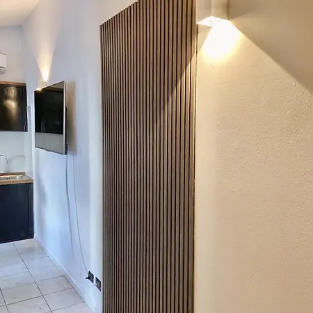 Hostmate - - Oldrado - Nolo Milano